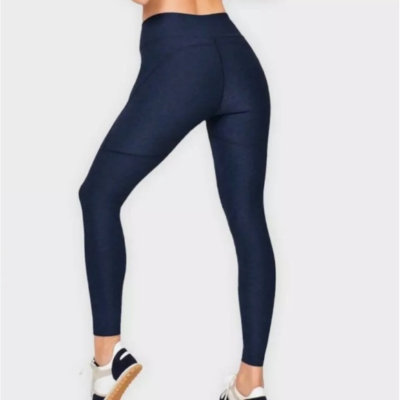 NWOT Outdoor Voices Navy Blue 7/8 Warm-Up Leggings SIZE SMALL - Picture 1 of 9